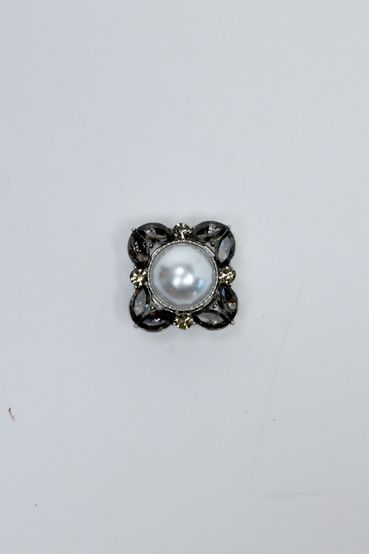 Black Crystal Pearl Button