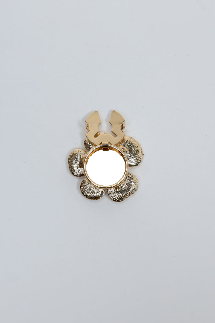 White Enamel Pearl Flower Button
