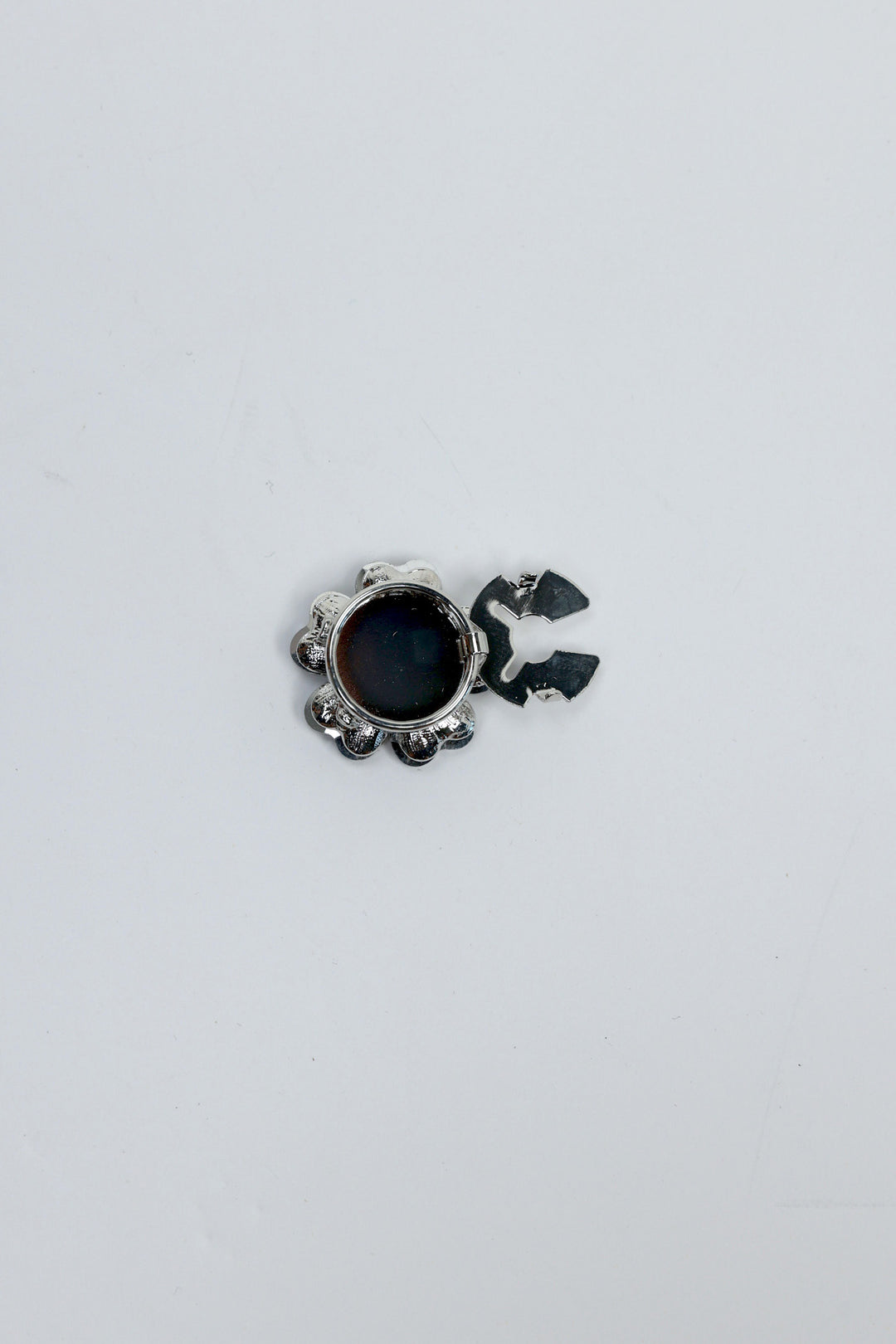 Black Crystal Heart Flower Button