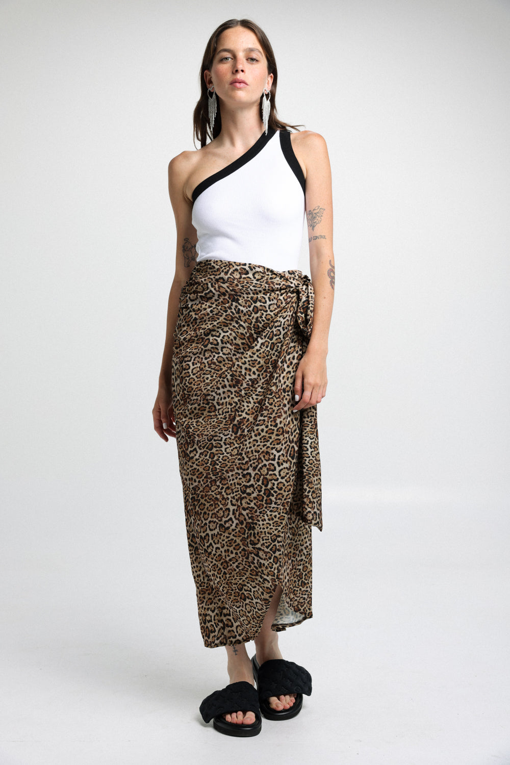 חצאית מנומרת ארוכה לנשים דגם EE Leopard Skirt 