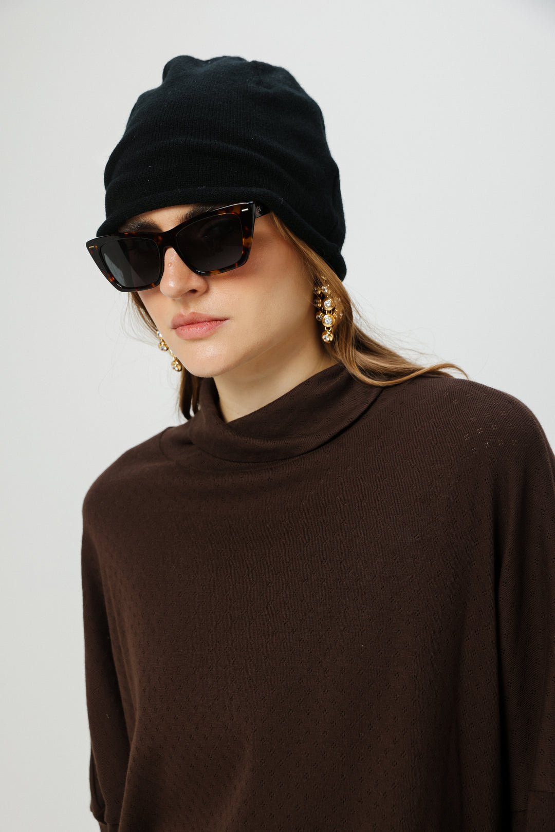 כובע חורף בצבע שחור לנשים Black Beanie