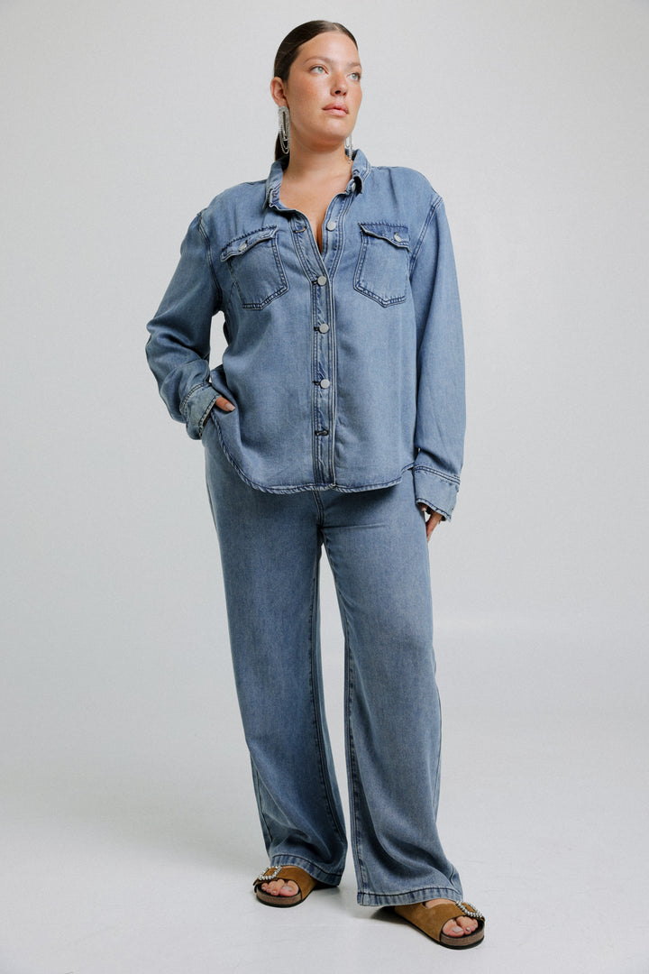 Light Denim Wide Bottoms