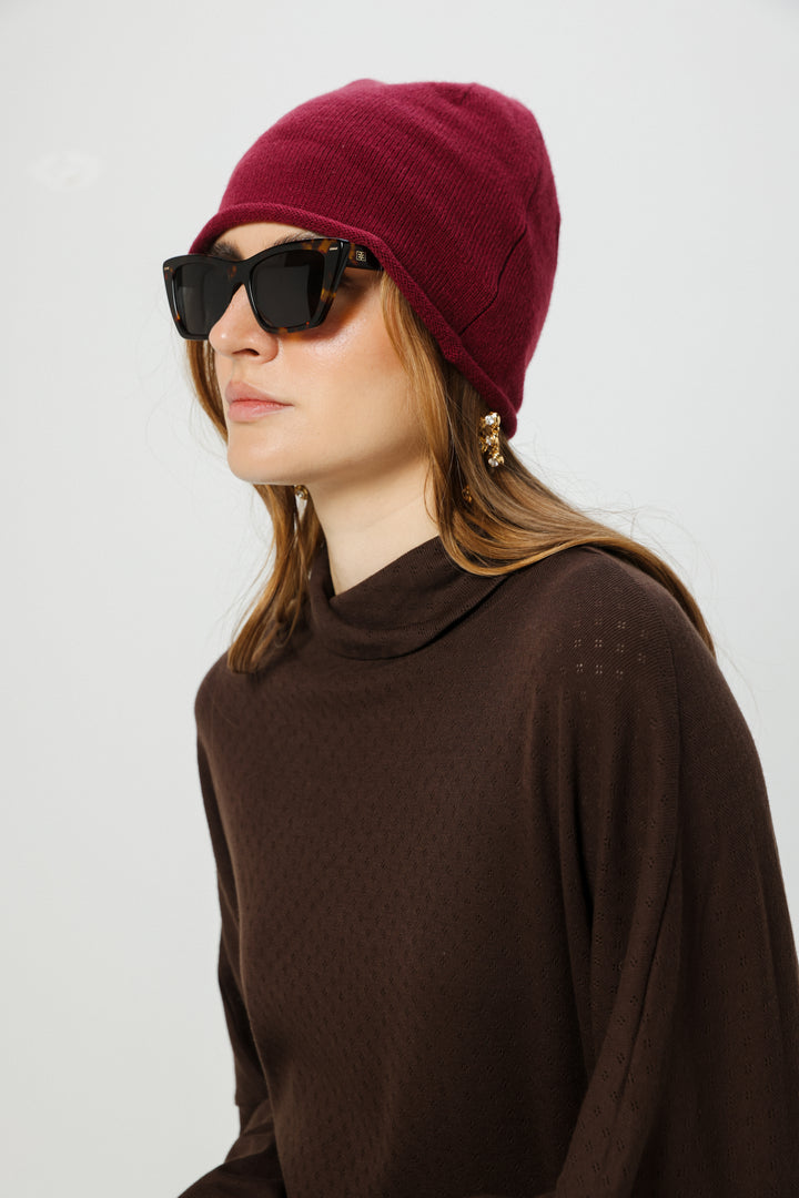 כובע ביני מחמם בצבע אדום Wine Beanie