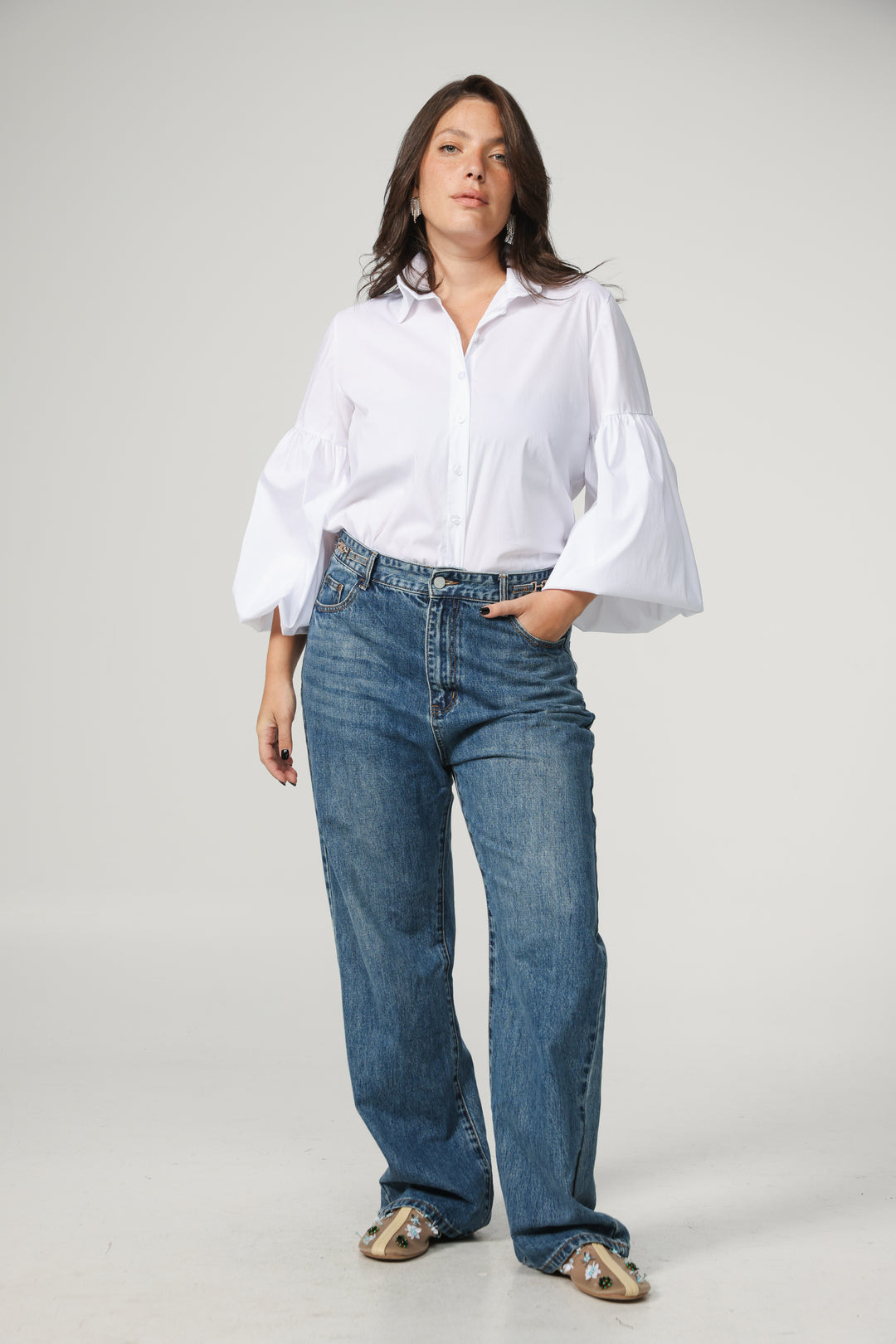 Balloon Embroidered White Buttoned Shirt