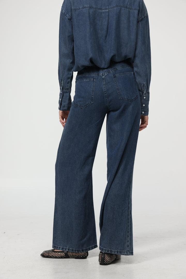 Reorganized Dark Blue Soft Denim