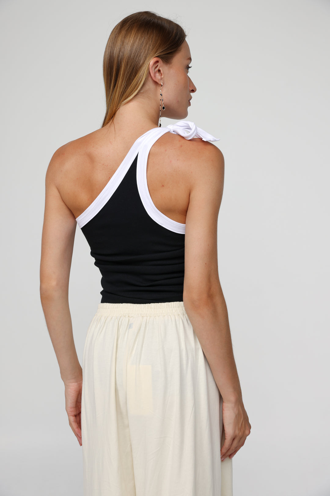 Tie Black&White One Shoulder Top