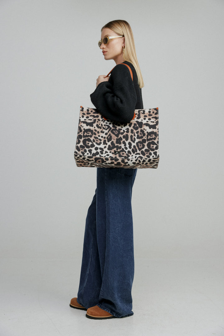 Busy Leopard Bag