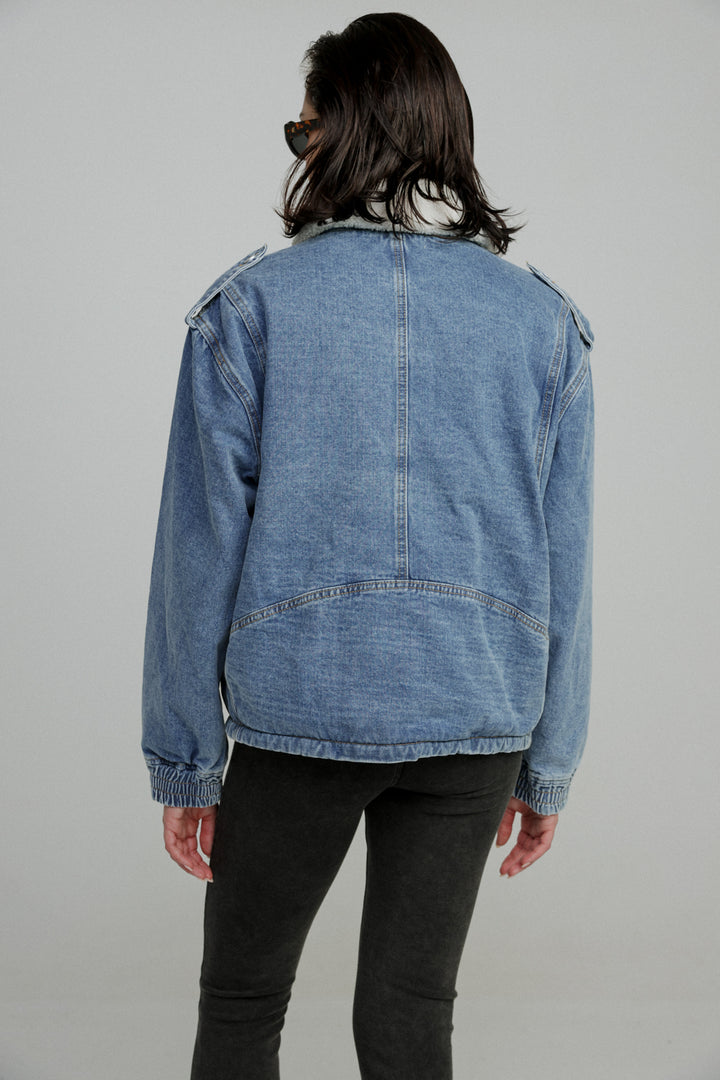 ג'קט גינס נשים גב כחול Regent Blue Denim Jacket