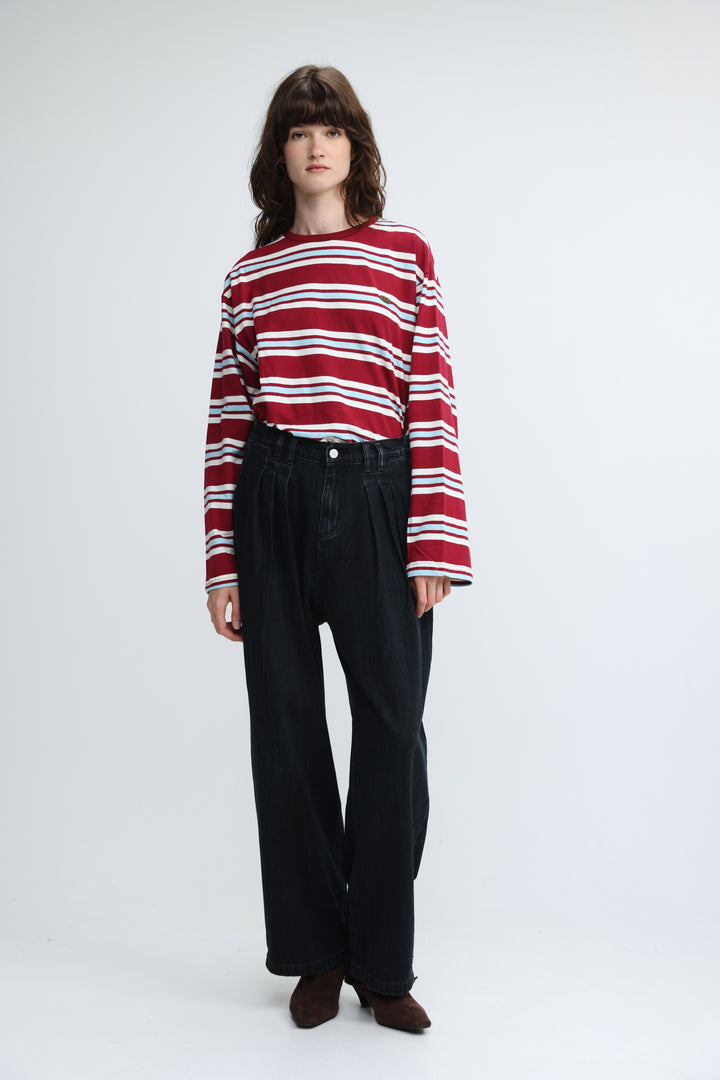 Federer red striped shirt showing a red and white horizontally striped long-sleeved top with a round neckline front view