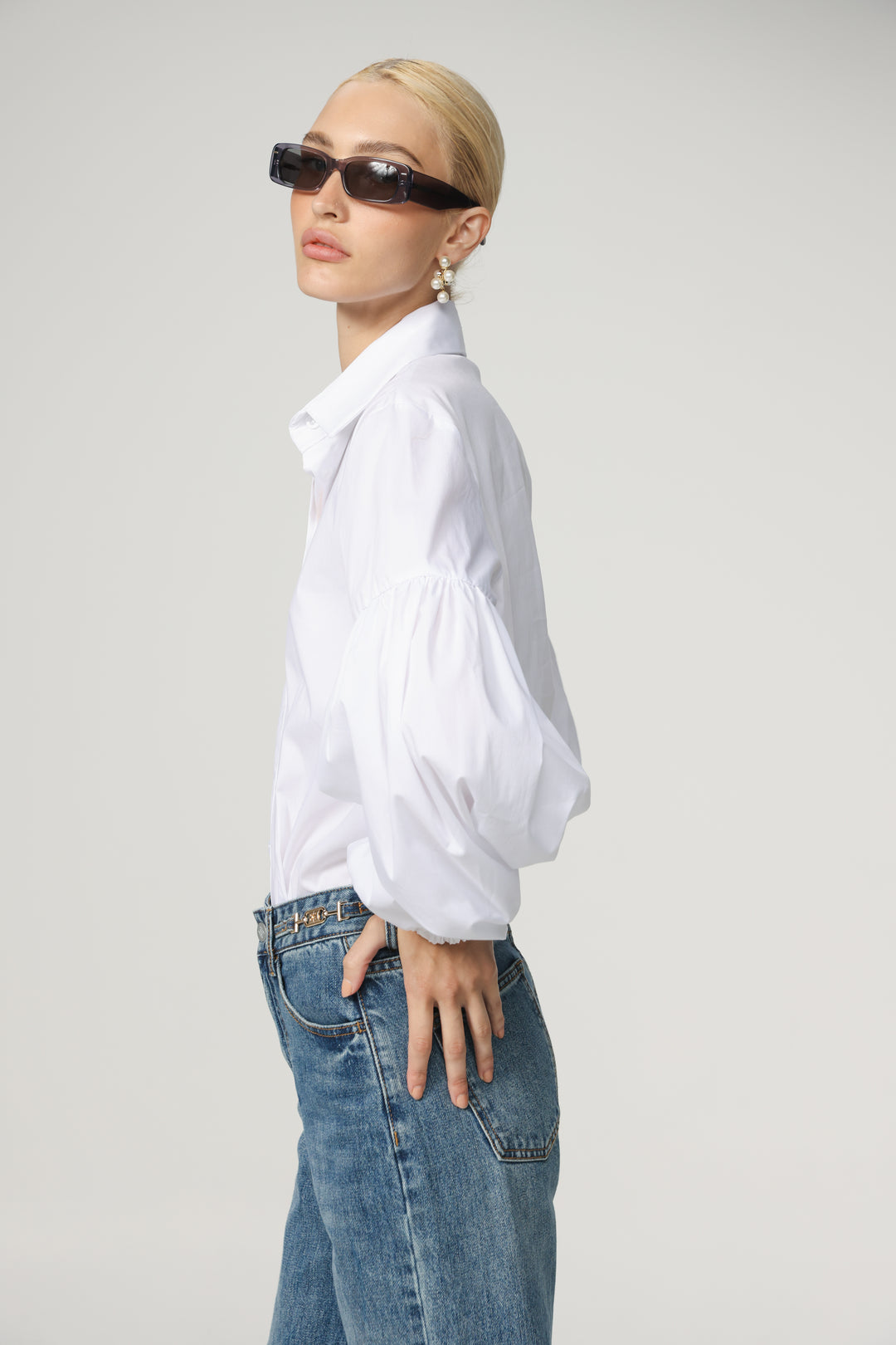 Balloon White Buttoned Shirt