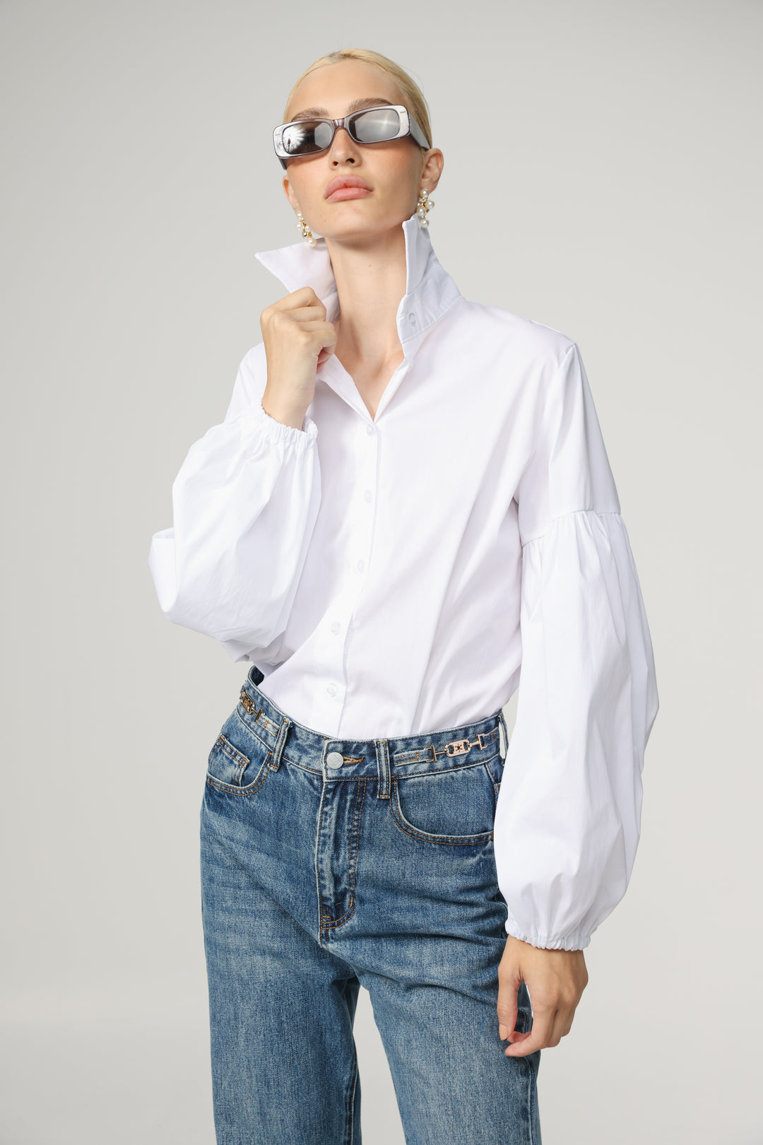 Balloon White Buttoned Shirt