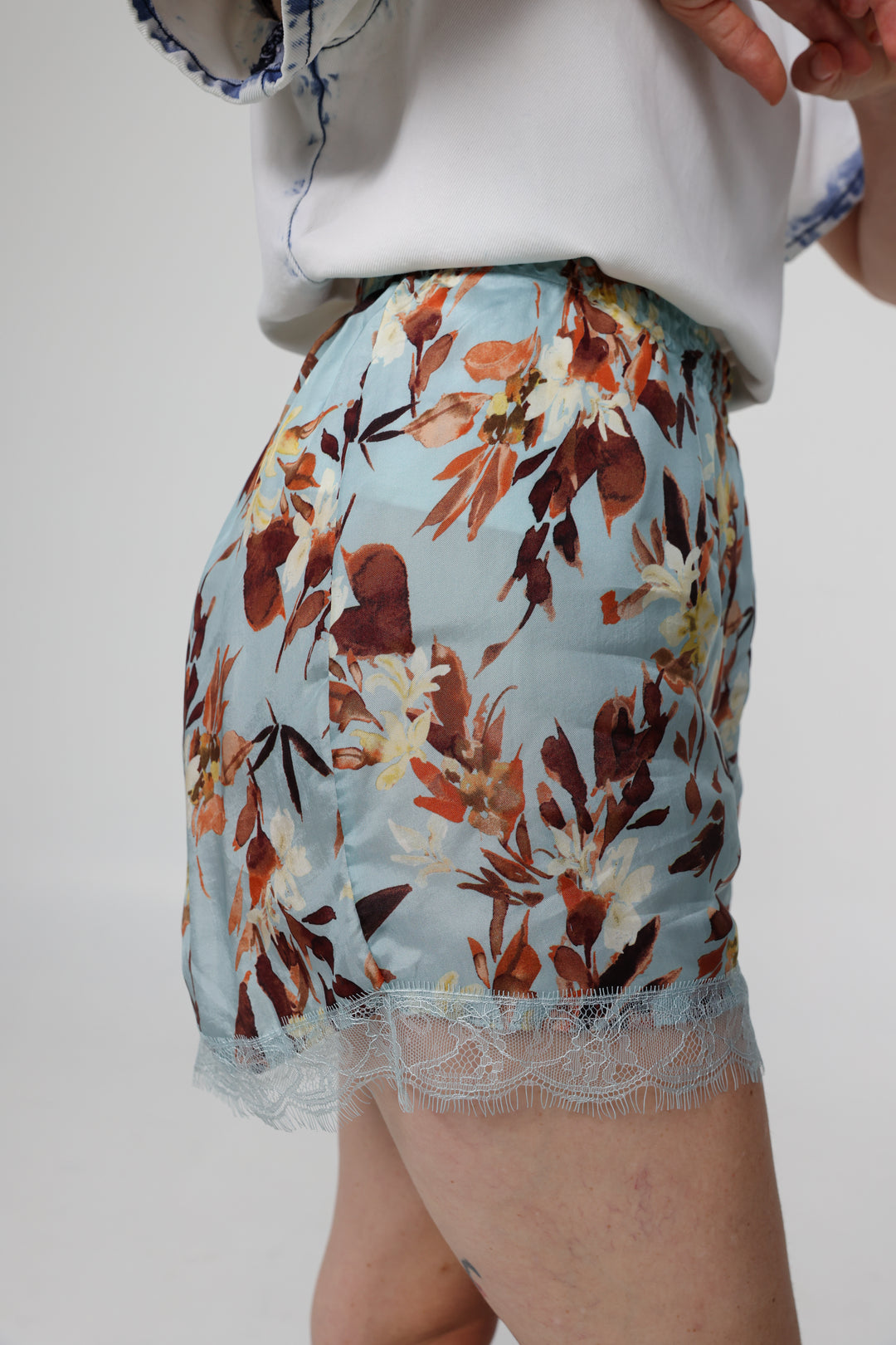 Rise Blue Floral Shorts
