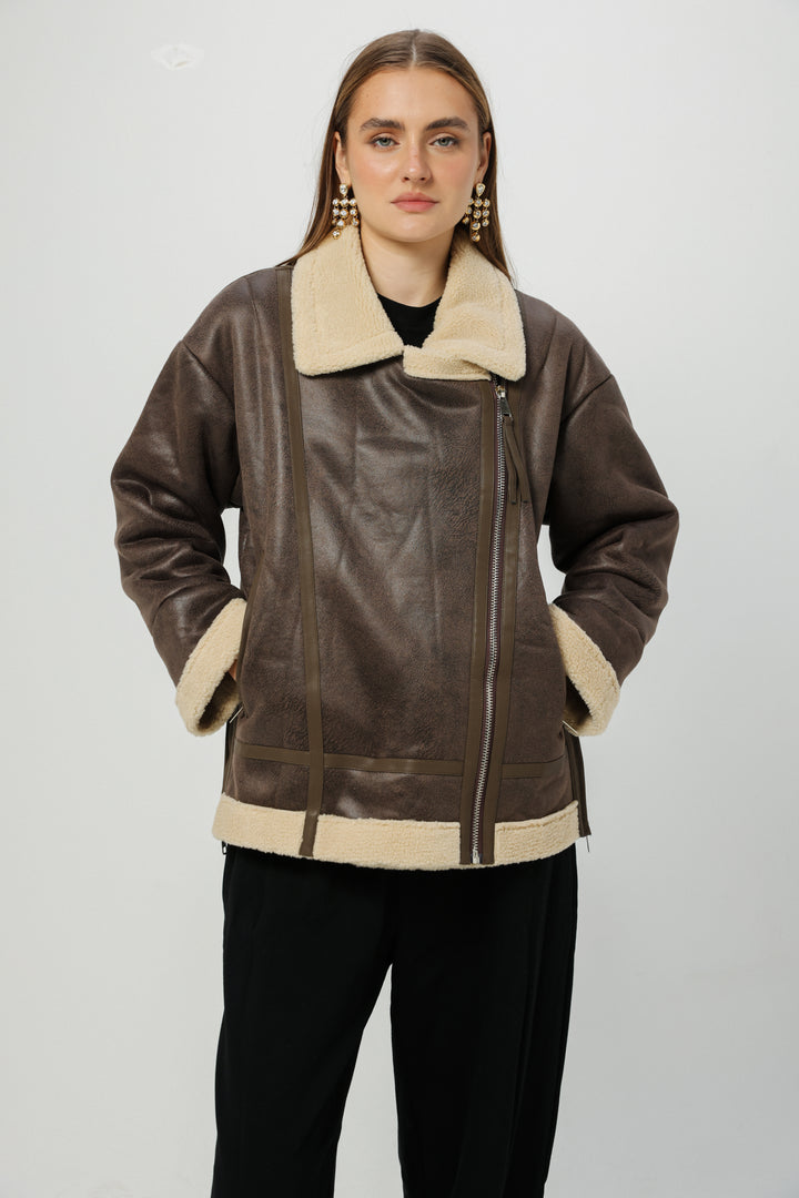 מעיל דמוי עור חום עם רוכסן אסימטרי Faux Leather Brown Coat