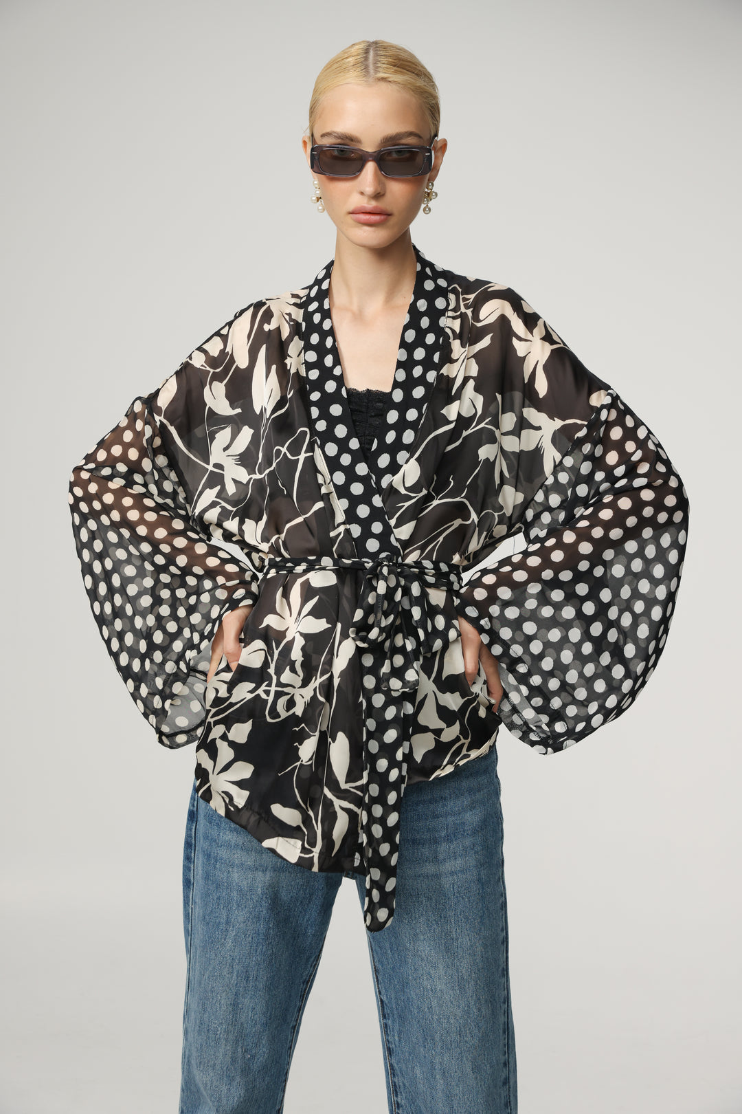 Floral/Dots Short Kimono