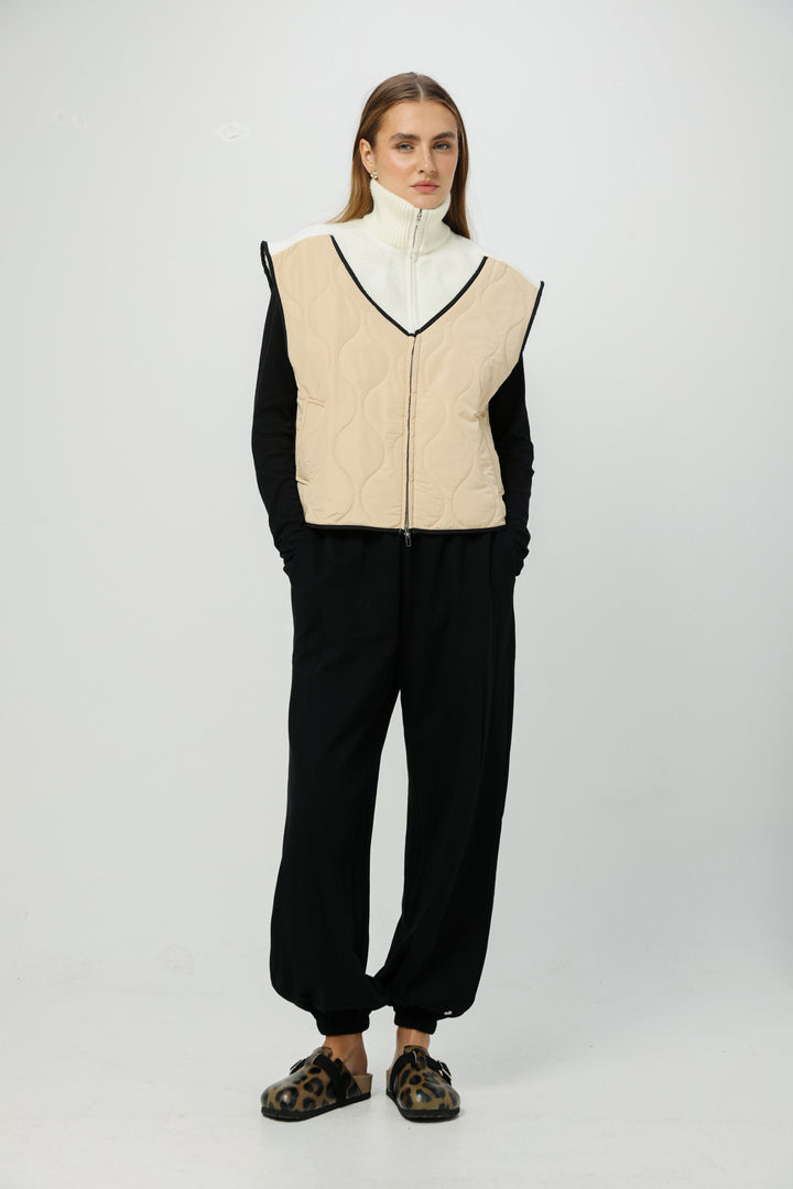 Mixed Cream Quilted Vest