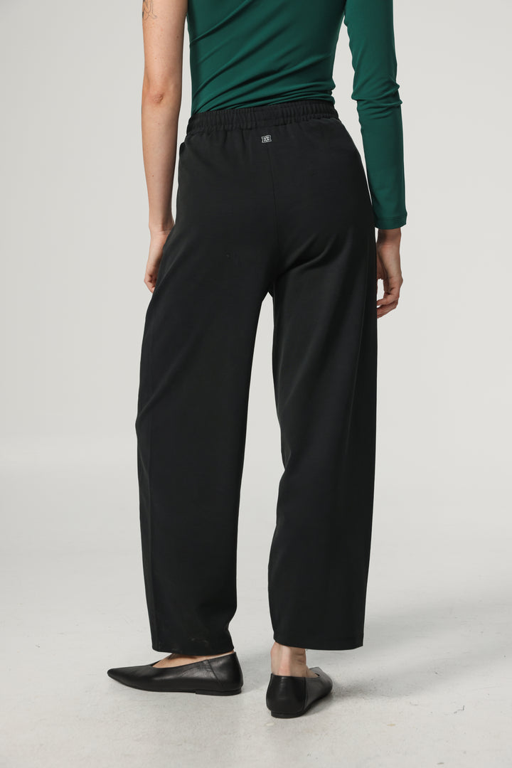 Relaxed Black Bottoms