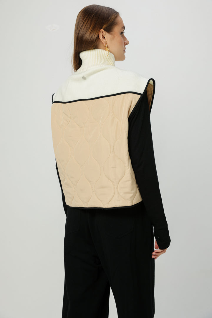 Mixed Cream Quilted Vest