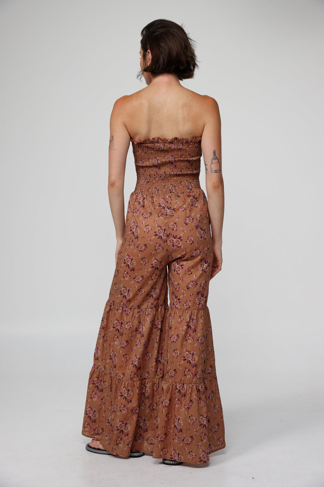 אוברול פרחוני סטרפלס מידה XS Centara Floral Jumpsuit