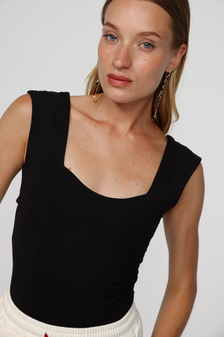 Magical Black Tank