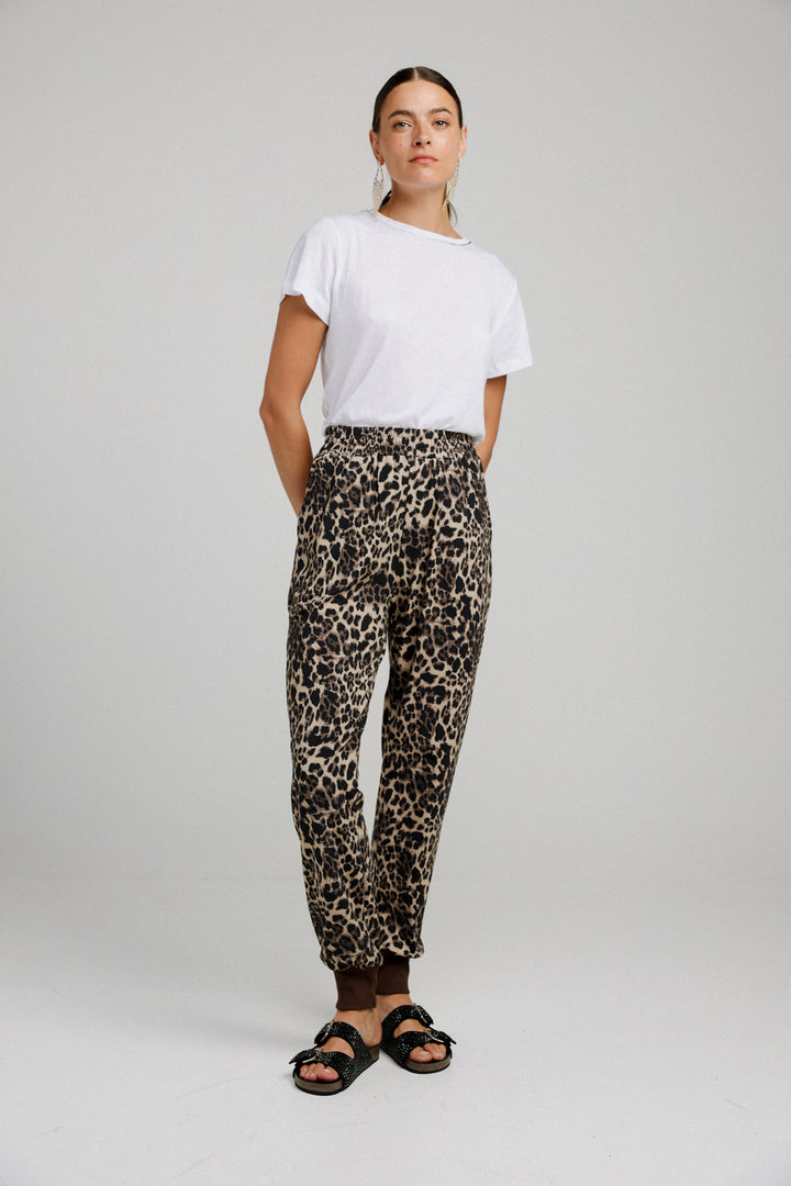 Comfort Leopard Joggers