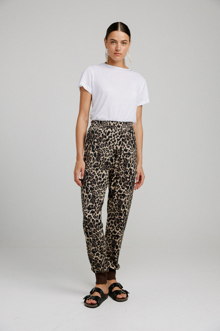 Comfort Leopard Joggers