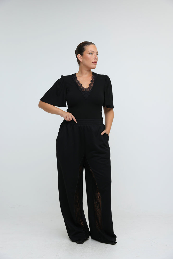 Geppetto Black Bottoms