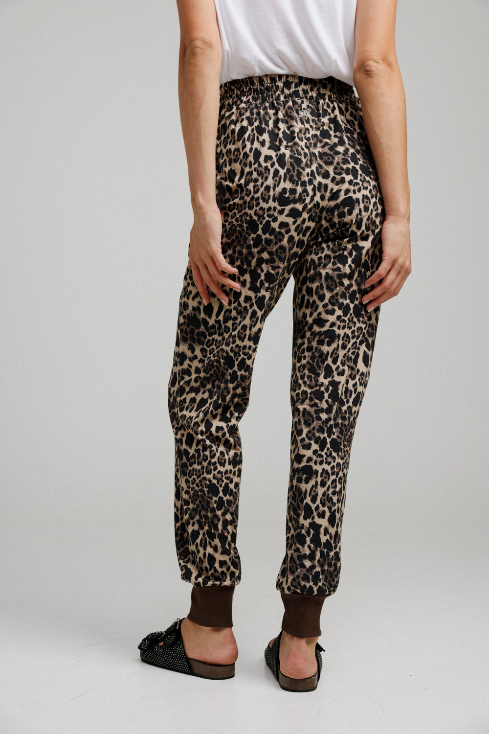 Comfort Leopard Joggers