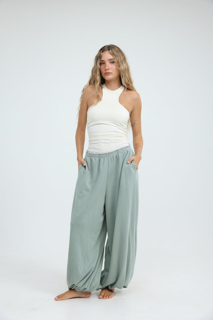 Clean40 Green Balloon Joggers