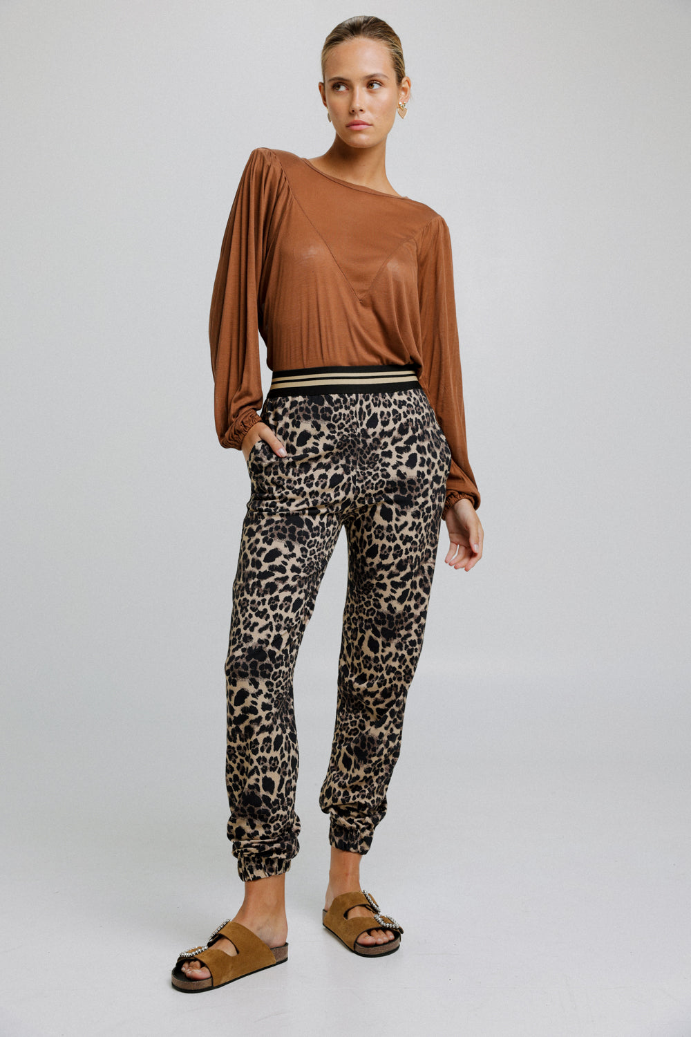 Jump Leopard Joggers