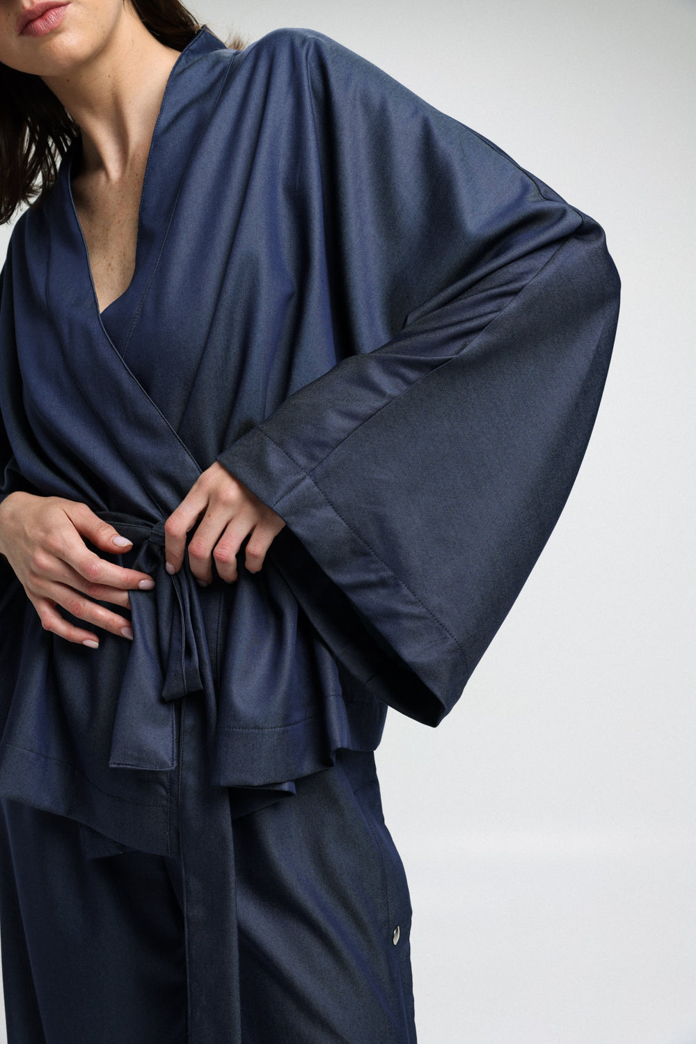 עליונית קימונו Inspo Blue Kimono קשירת מותניים