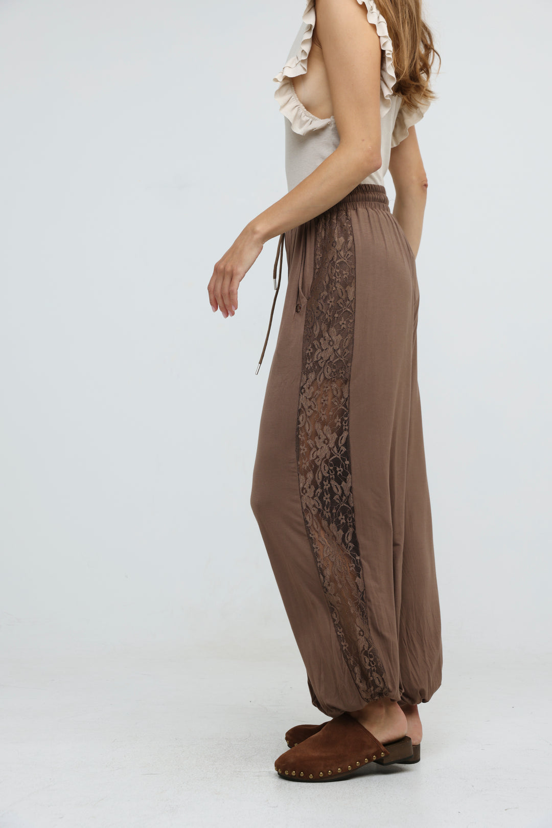Wander Brown Joggers