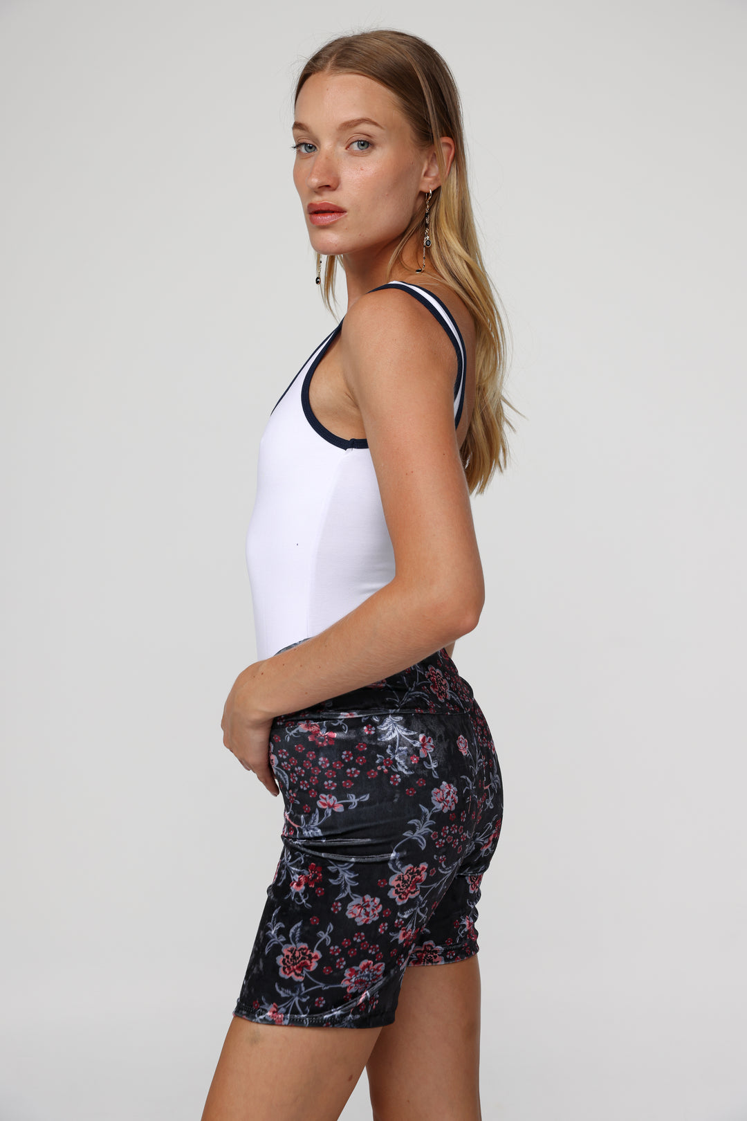 Shape White Tank