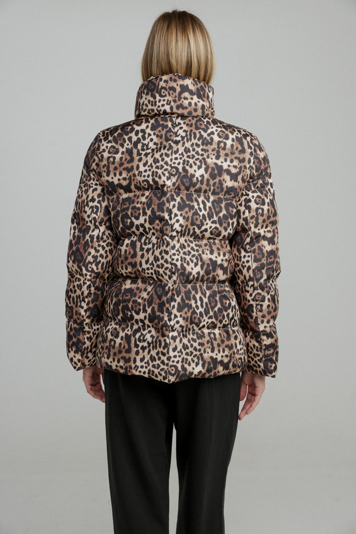 מעיל מנומר גב Quilted Leopard Coat