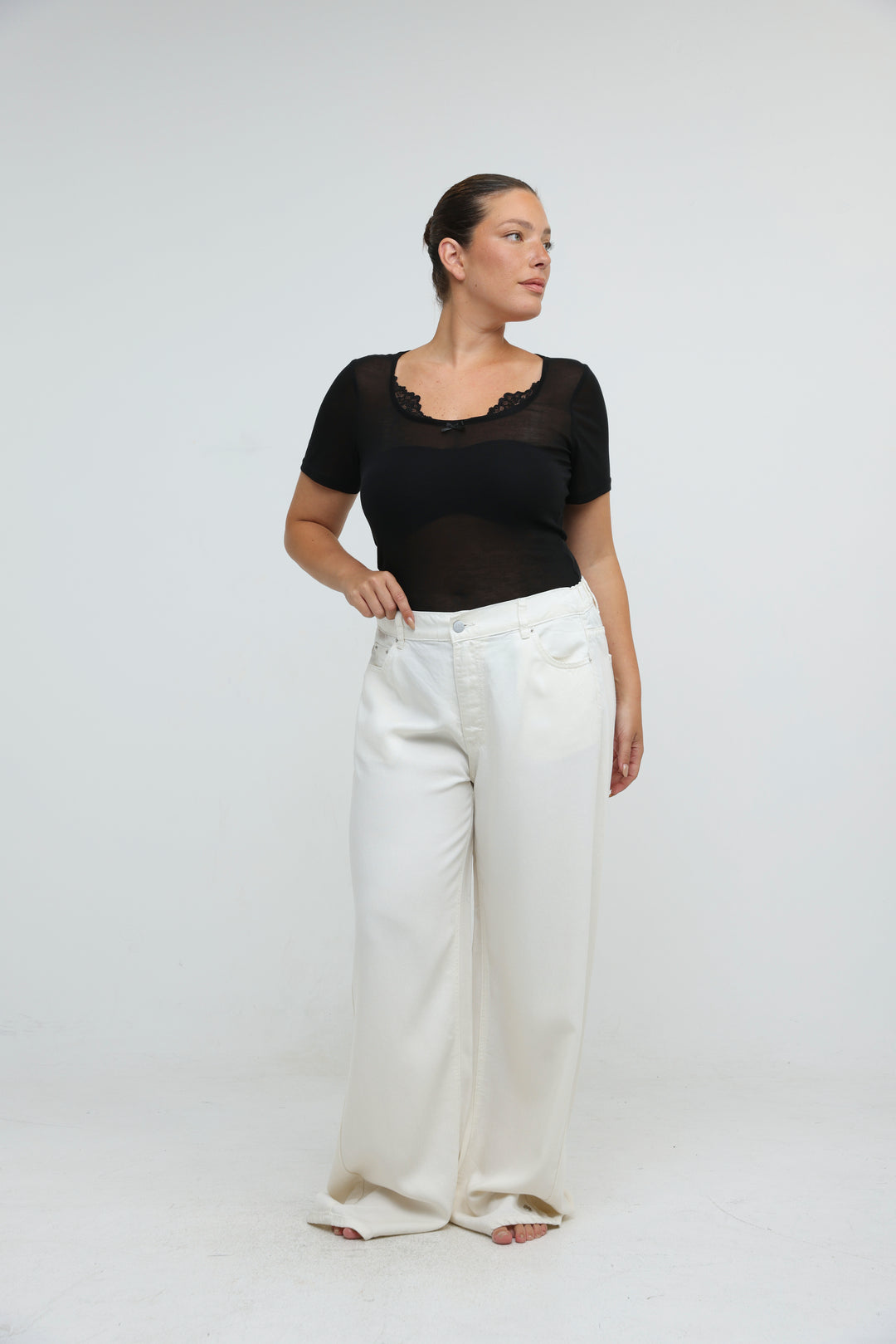 Saba08 White T-Shirt