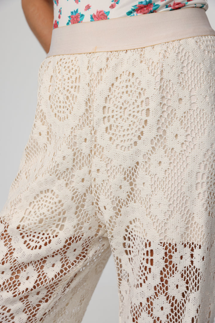 Key Cream Bottoms