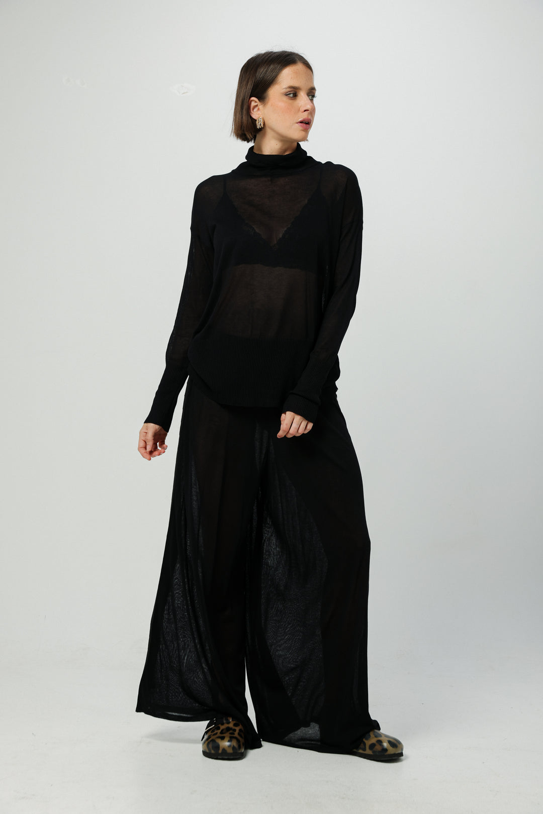 Moment Black/Hearts Wide-Leg Bottoms