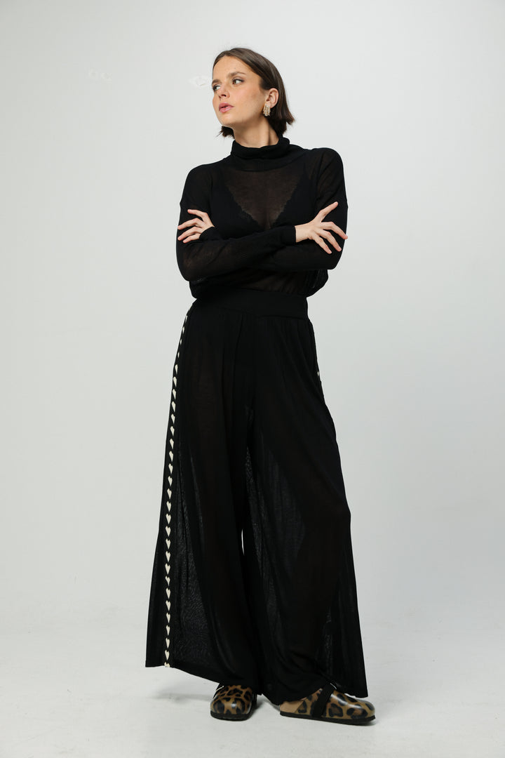 Moment Black/Hearts Wide-Leg Bottoms