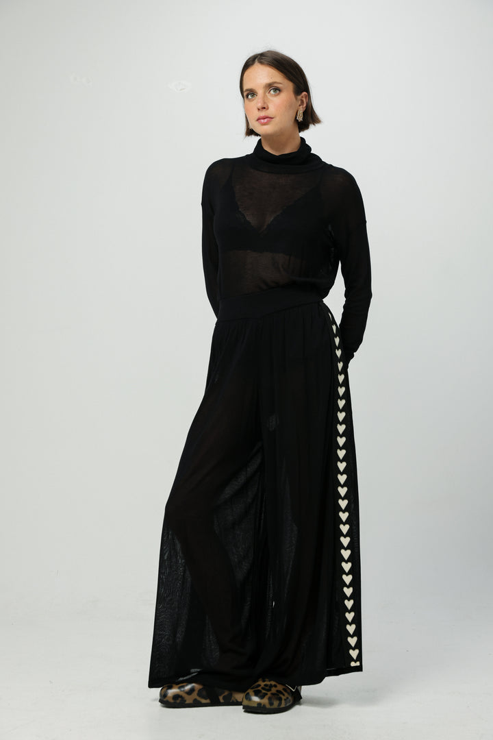 Moment Black/Hearts Wide-Leg Bottoms