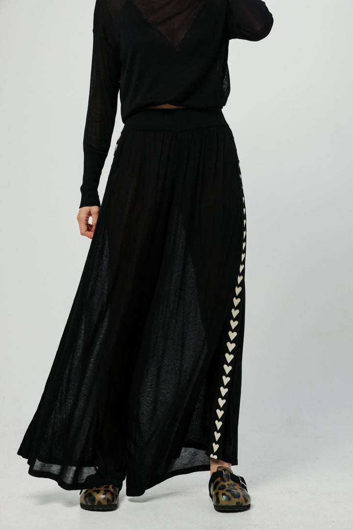 Moment Black/Hearts Wide-Leg Bottoms