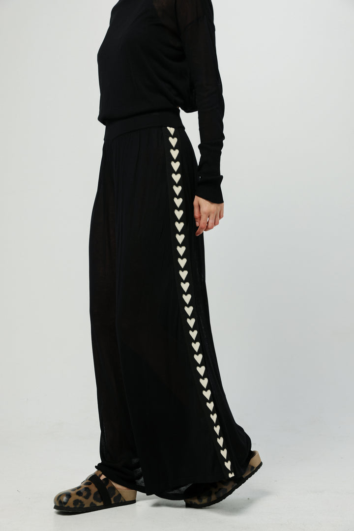 Moment Black/Hearts Wide-Leg Bottoms