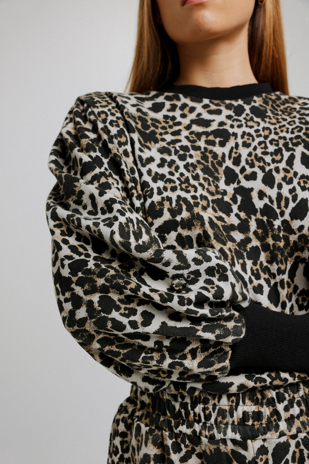 סווטשירט לנשים Blessing Leopard Sweatshirt חפתים בשרוול