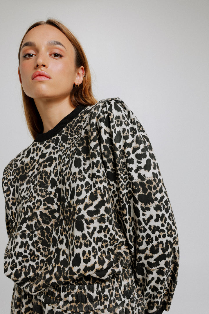 סווטשירט נשים דגם Blessing Leopard Sweatshirt סיסטרז