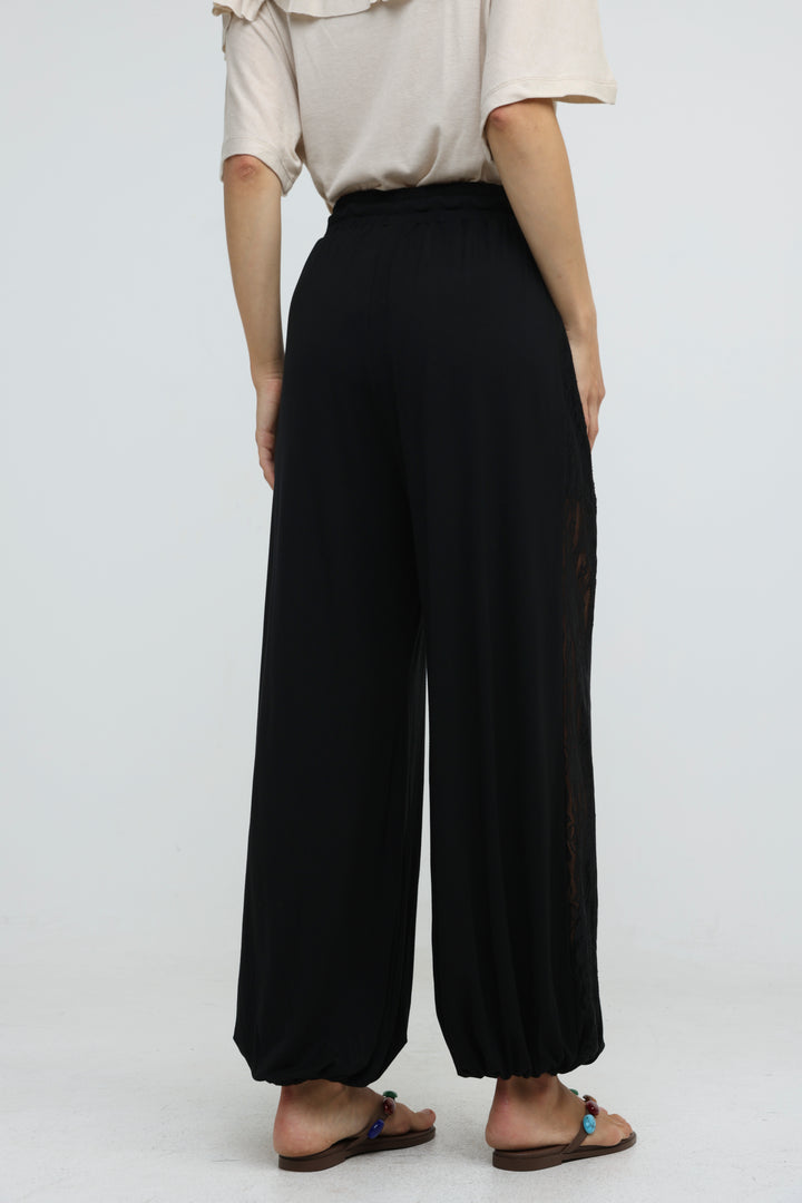 Wander Black Joggers