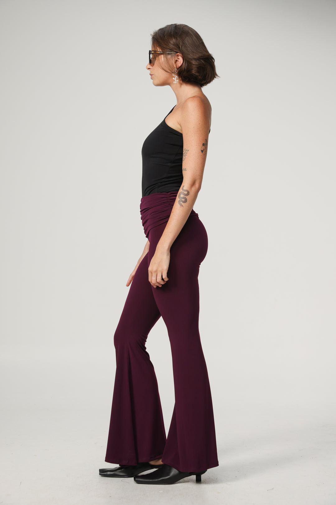 Gathered Waist Plum Flare Leggings