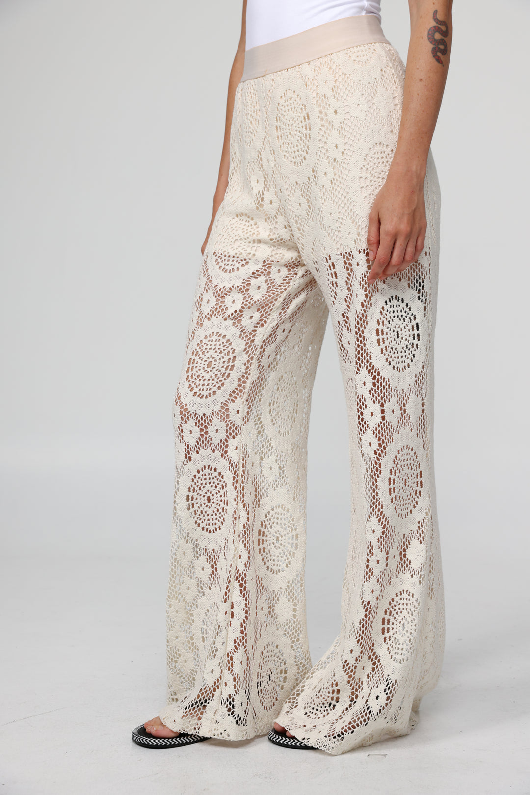 Key Cream Bottoms