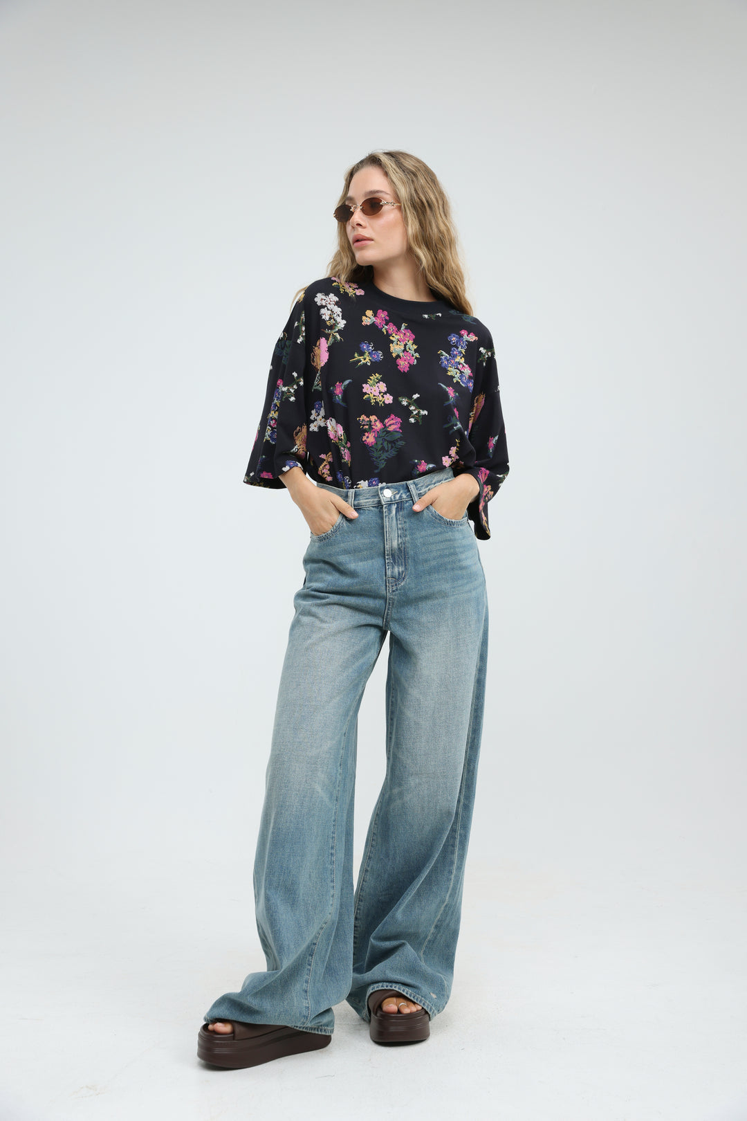 Marmottan Blue Floral T-Shirt