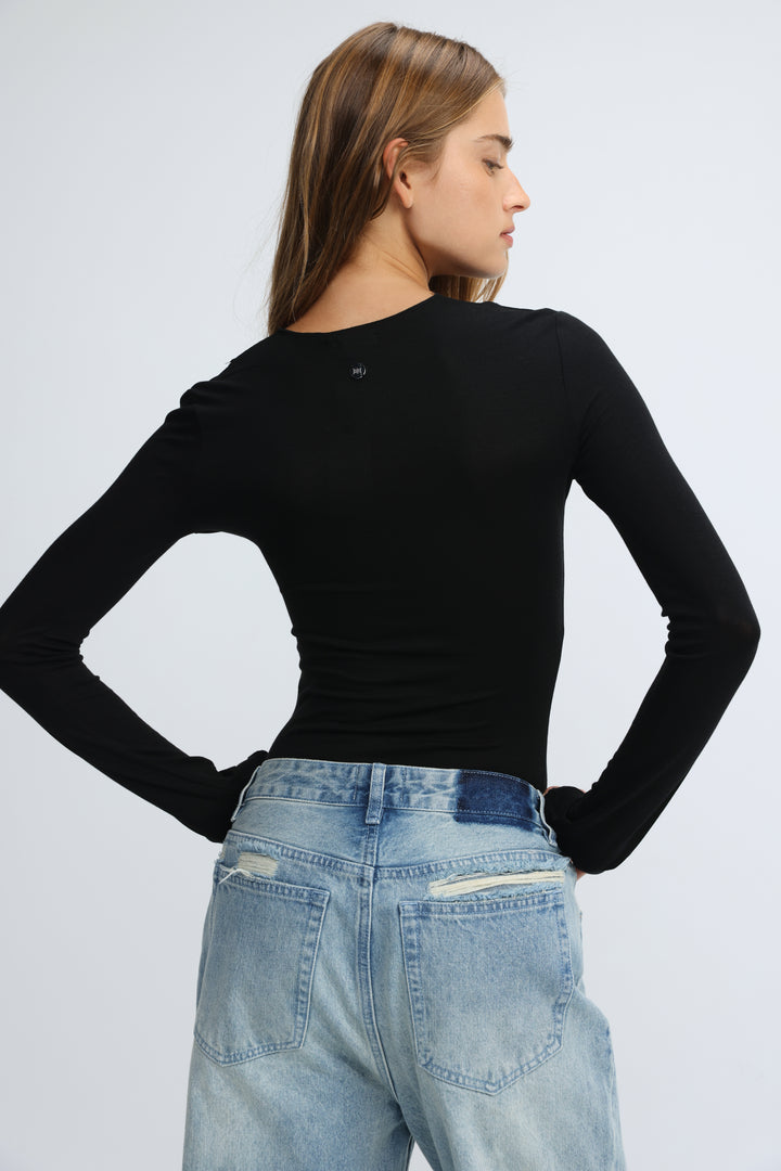 Skin Black Shirt