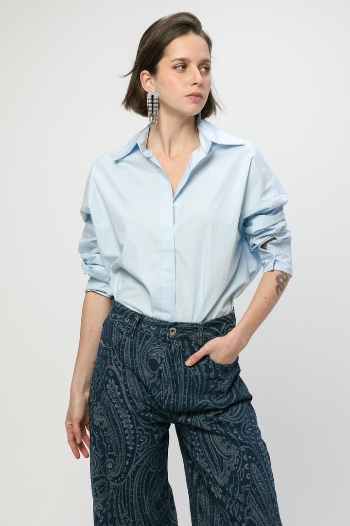 Classic Light Blue Buttoned Shirt