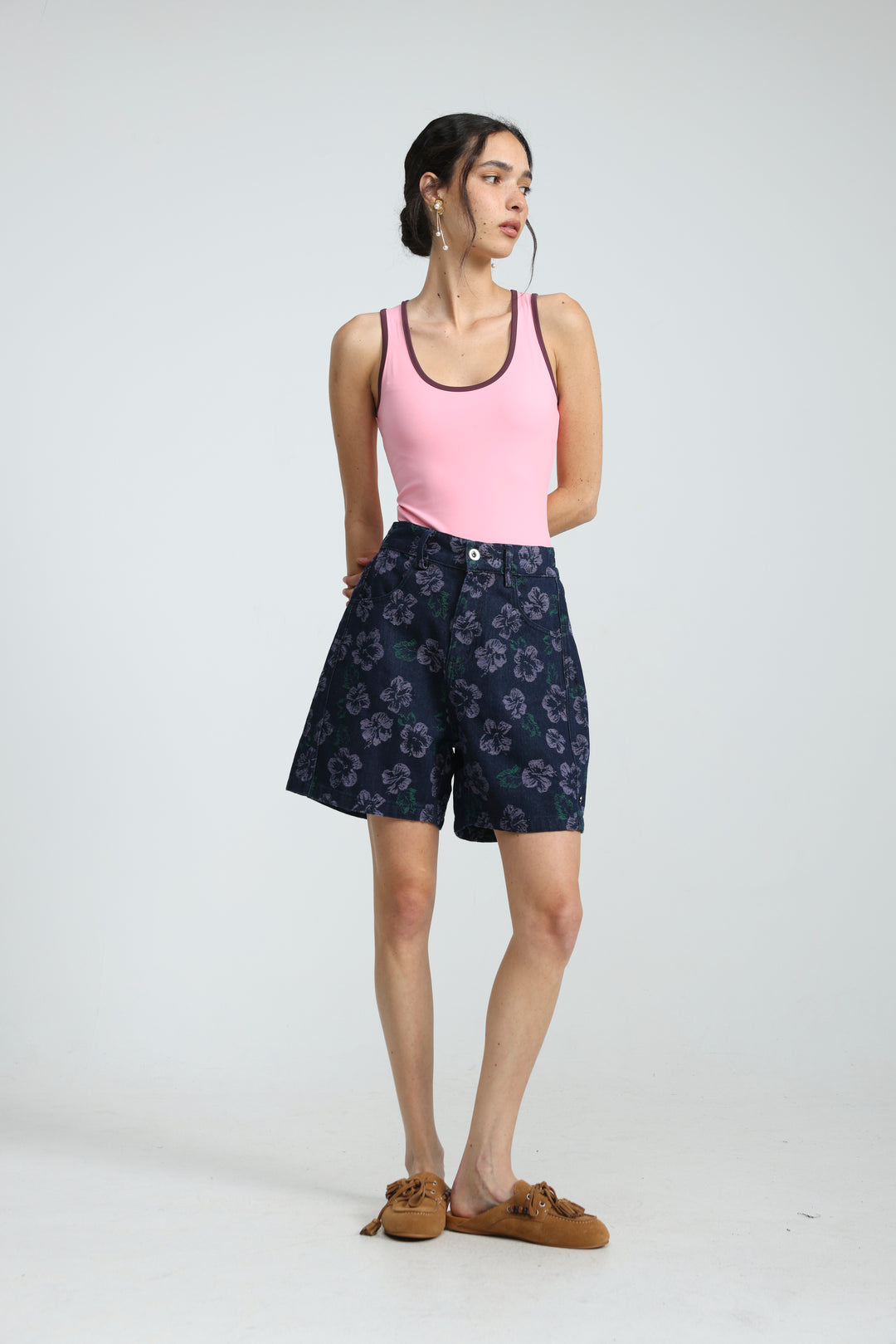 Guri Dark Floral Denim Shorts