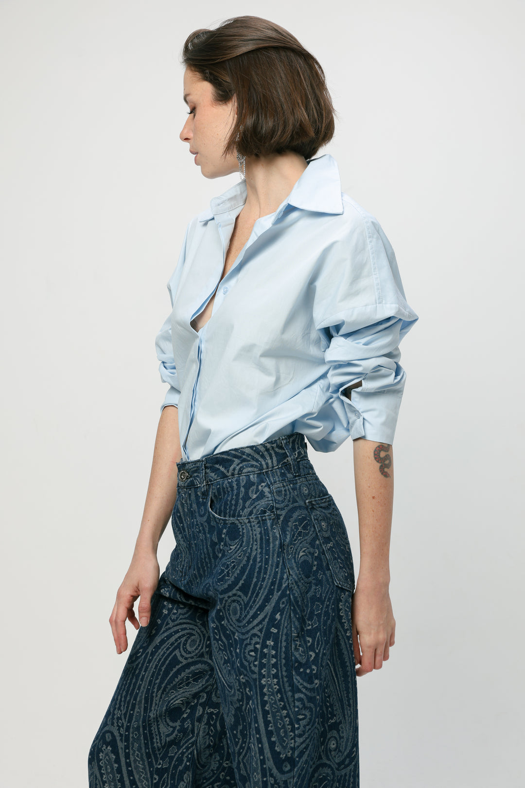 Classic Light Blue Buttoned Shirt